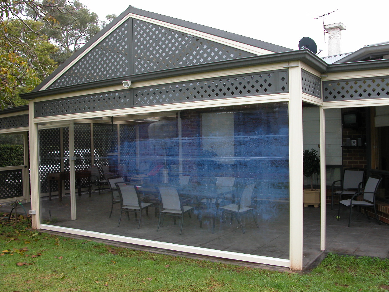 Sar Major Channel-It Verandah